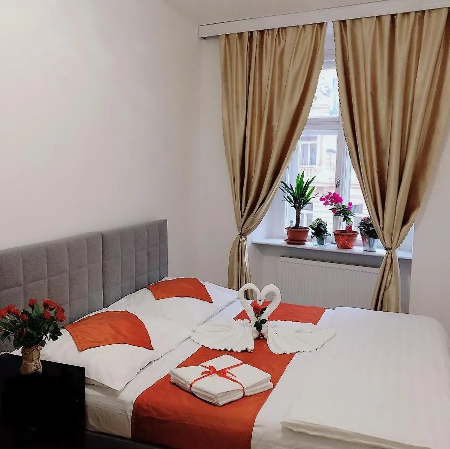 Lena Apartment Praga