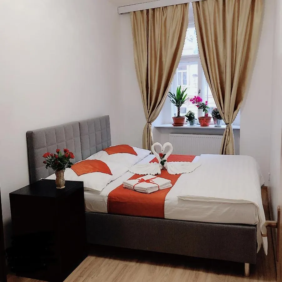 Lena Apartment Praga República Checa